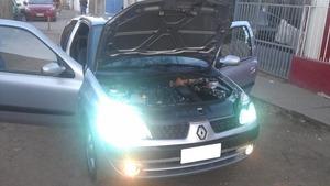 Renault Clio clio F1 1.6 16 V