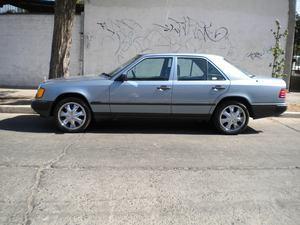 Mercedes Benz Clase E Sedan