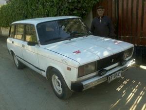 Lada 2107 2104 station