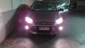 Ford Focus SEL