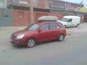 Kia Carens full