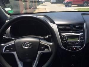 Hyundai Accent HB