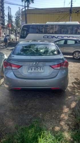 Hyundai Elantra mecanico full resibo camioneta en parte de pago + dinero