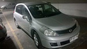 Nissan Tiida Full