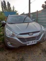 Hyundai Tucson full 2 por 4