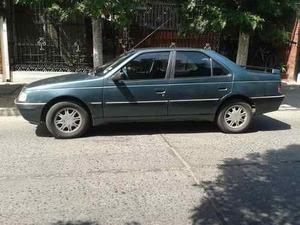 Peugeot 405 sedan