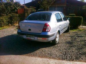 Renault Clio cliosedan